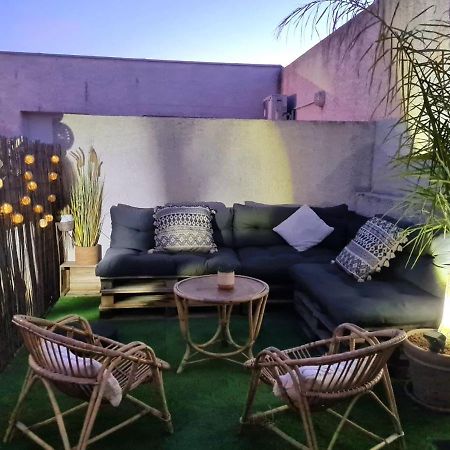 Appartcosy Emplacement Ideal Avec Terrasse & Parking Prive Nîmes Esterno foto
