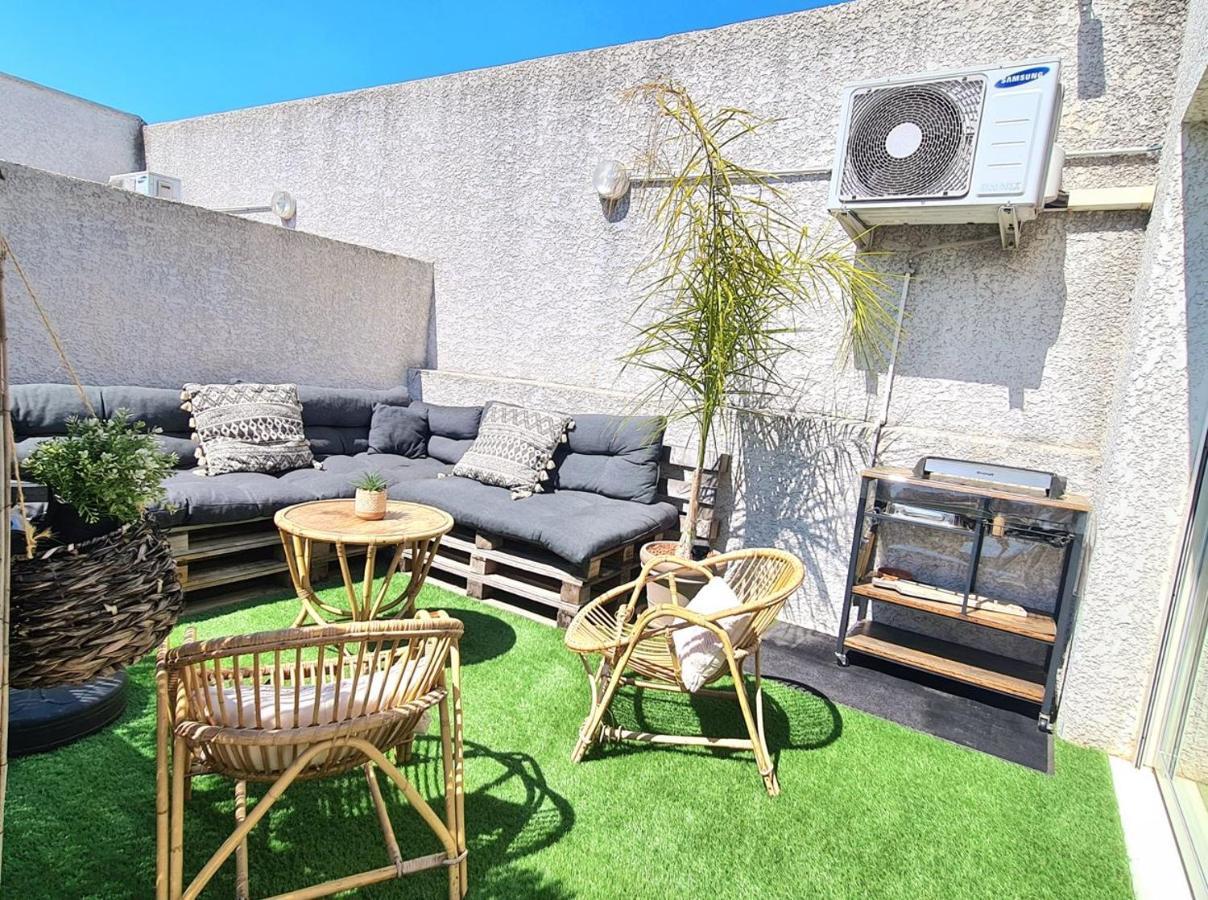 Appartcosy Emplacement Ideal Avec Terrasse & Parking Prive Nîmes Esterno foto